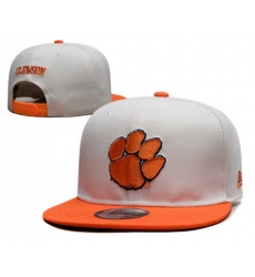 NCAA Snapback Cap 6C56